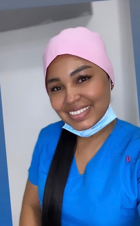 Dra. Linda Ladeo Herrera, odontóloga de Linda Smile
